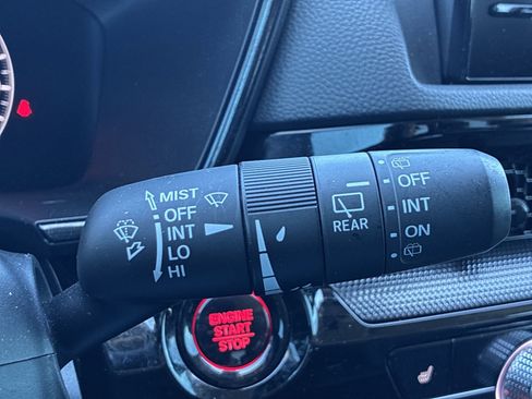 Certified 2025 Honda CR-V EX-L image 28