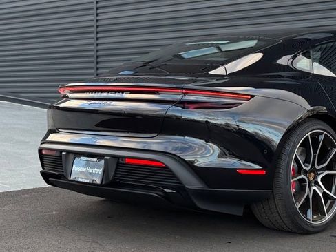 New 2025 Porsche Taycan 4S AWD/4WD image 12