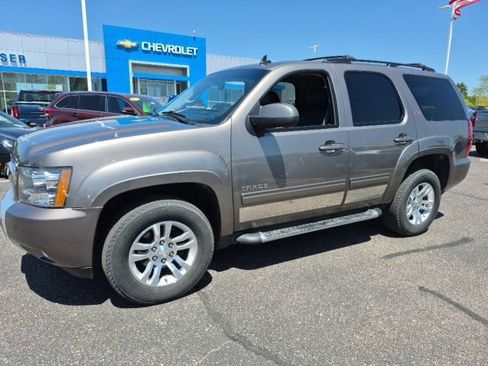 Used 2012 Chevrolet Tahoe LT w/ Suspension Package, Off-Road AWD/4WD image 2