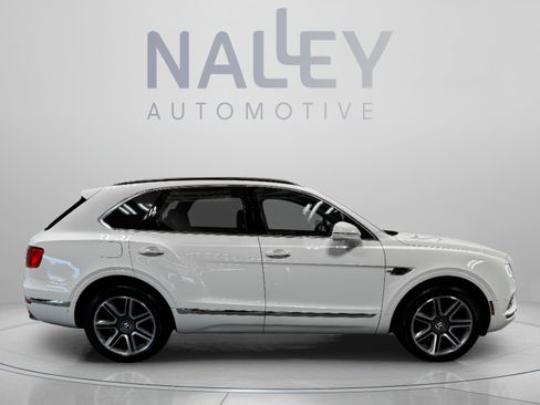 Used 2018 Bentley Bentayga AWD/4WD image 6