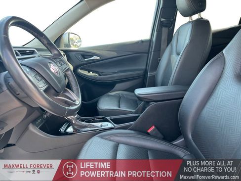 Used 2023 Buick Encore GX Essence w/ Experience Buick Package image 19