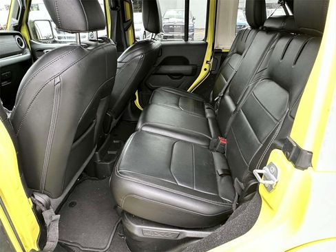 Used 2023 Jeep Wrangler Unlimited Sahara w/ Cold Weather Group image 14