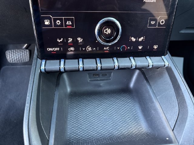 Certified 2025 GMC Terrain Elevation FWD image 19