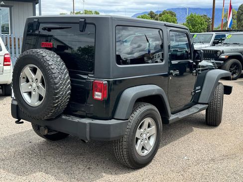 Used 2012 Jeep Wrangler Sport AWD/4WD image 7