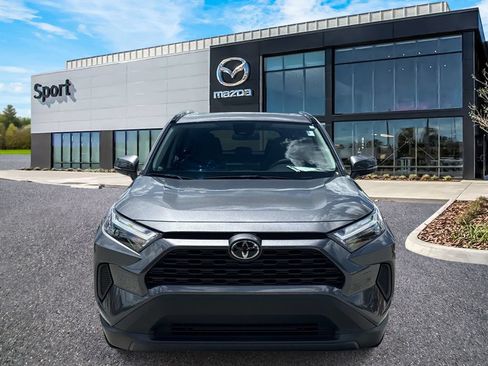 Used 2025 Toyota RAV4 XLE w/ Convenience Package FWD image 8