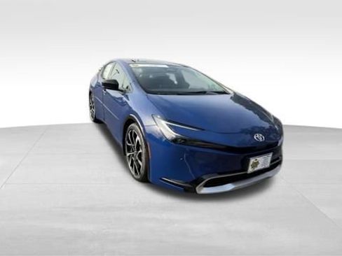 New 2026 Toyota Prius Plug-In Hybrid image 9