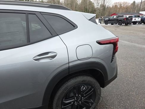 New 2026 Chevrolet Trax ACTIV w/ Sunroof Package image 33