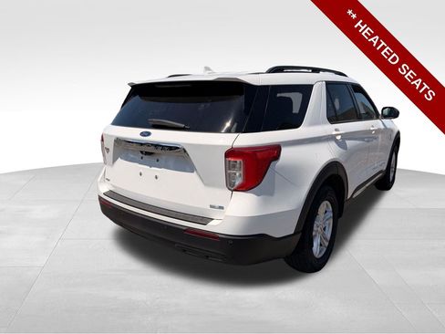 Used 2020 Ford Explorer XLT w/ Cold Weather Package AWD/4WD image 6