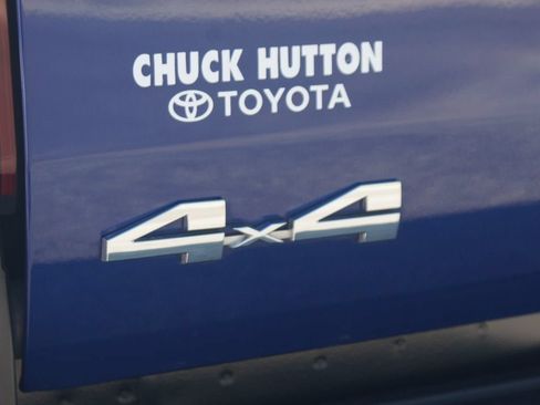 Used 2024 Toyota Tacoma SR5 AWD/4WD image 20