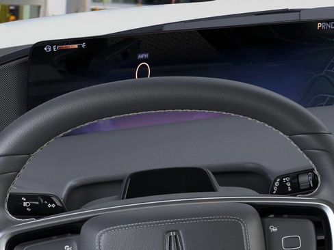 New 2026 Lincoln Navigator Reserve AWD/4WD image 13