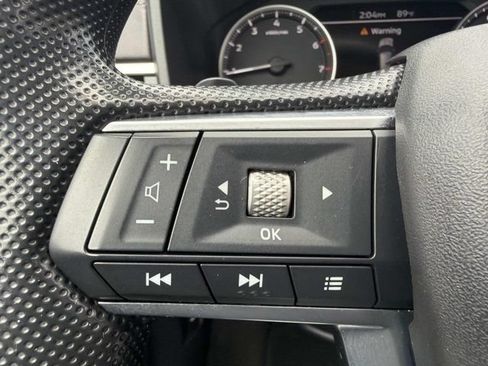 Used 2024 Mitsubishi Outlander ES FWD image 24