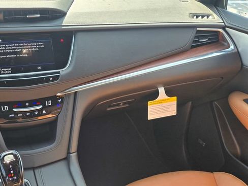 New 2026 Cadillac XT5 Premium Luxury w/ Driver Assist Package FWD image 19
