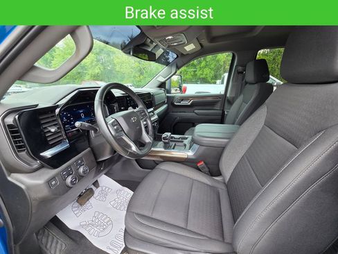 Used 2024 Chevrolet Silverado 1500 RST AWD/4WD image 25