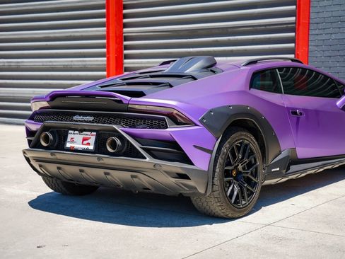 Used 2024 Lamborghini Huracan Sterrato AWD/4WD image 18
