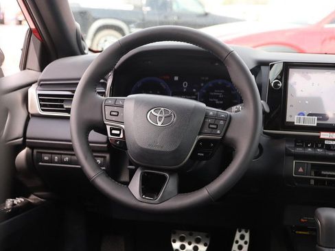 Used 2026 Toyota Camry XSE w/ Premium Package image 23