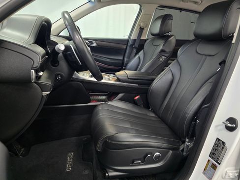 Used 2024 Genesis GV80 2.5T image 13