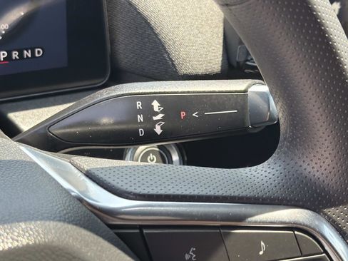 Used 2025 Honda Prologue EX image 11