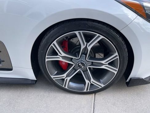 Used 2021 Kia Stinger GT2 AWD/4WD image 21