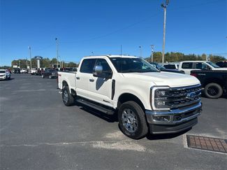 New 2026 Ford F350 Lariat w/ Chrome Package video 3