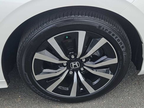 Used 2024 Honda Civic EX image 10