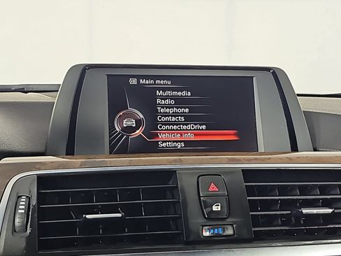 Used 2016 BMW 328i xDrive Sedan AWD/4WD image 19