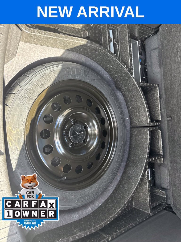 Used 2019 Ford Escape Titanium AWD/4WD image 29