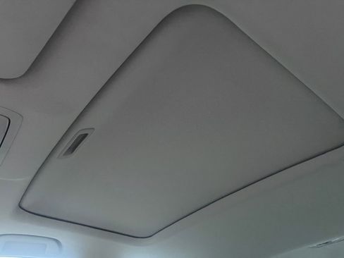 Used 2021 Honda Accord EX-L image 31