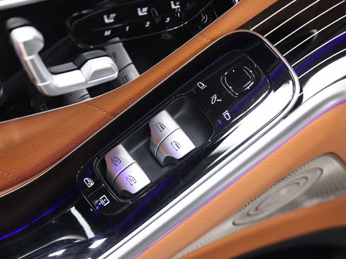 Used 2022 Mercedes-Benz S 500 4MATIC image 14