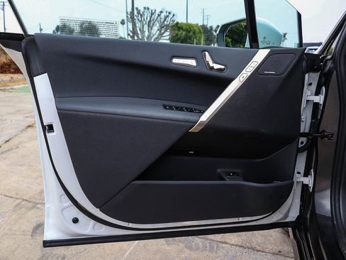 Used 2026 BMW iX xDrive45 AWD/4WD image 23