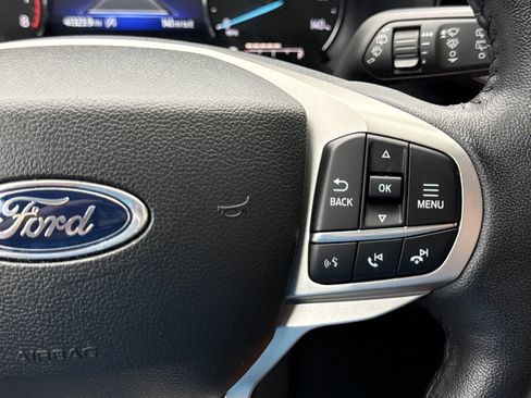 Used 2024 Ford Explorer Limited RWD image 22