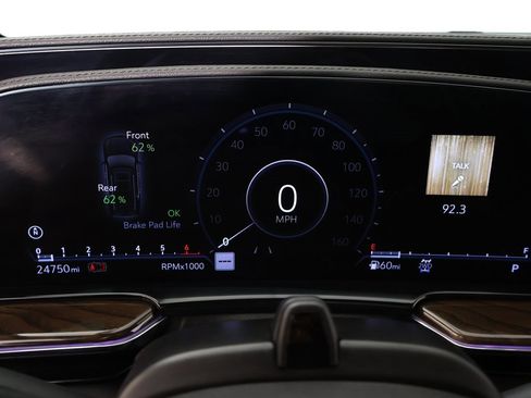 Used 2023 Cadillac Escalade ESV Sport Platinum w/ LPO, ONYX Package image 59