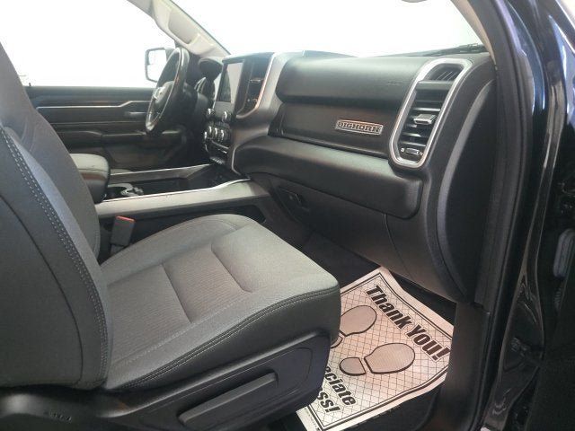Used 2019 RAM 1500 Big Horn AWD/4WD image 4