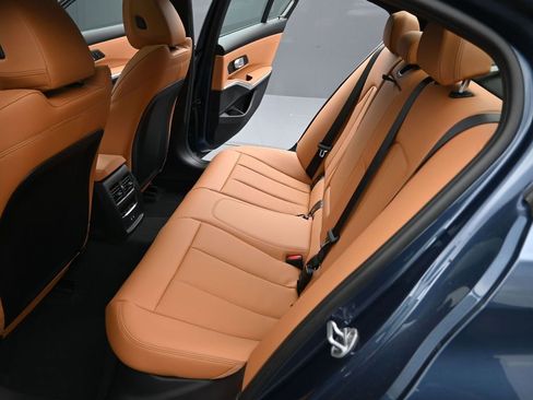 New 2026 BMW 330i Sedan w/ M Sport Package image 37