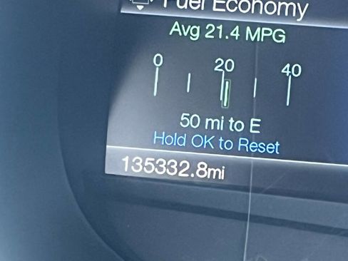 Used 2016 Ford Edge Titanium w/ Technology Package image 28