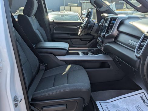 Used 2020 RAM 1500 Big Horn AWD/4WD image 8