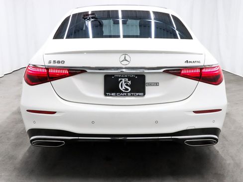 Used 2022 Mercedes-Benz S 500 4MATIC image 5