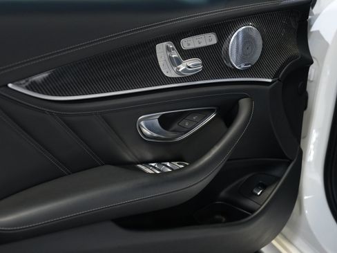 Used 2019 Mercedes-Benz E 63 AMG S image 25