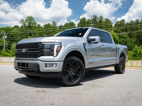 Used 2025 Ford F150 Platinum w/ Equipment Group 702A High AWD/4WD image 5