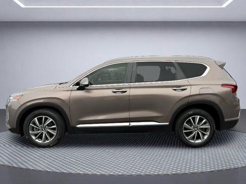 Used 2020 Hyundai Santa Fe SEL w/ Convenience + Premium Package FWD image 4
