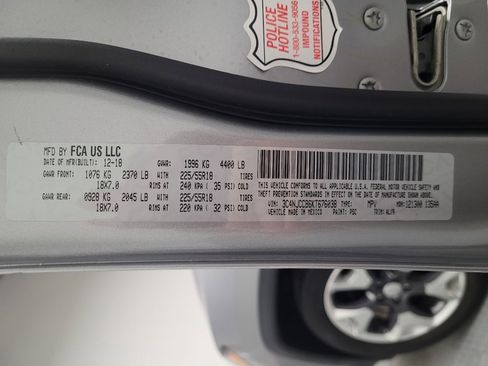 Used 2019 Jeep Compass Limited image 33