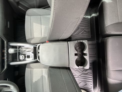 Used 2024 Chevrolet Colorado Trail Boss w/ Advanced Trailering Package image 24