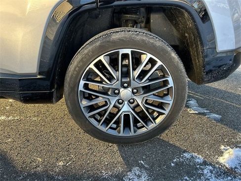 Certified 2022 Jeep Compass Limited w/ Elite Group image 11