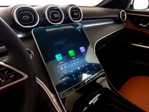 New 2025 Mercedes-Benz C 300 Sedan image 19