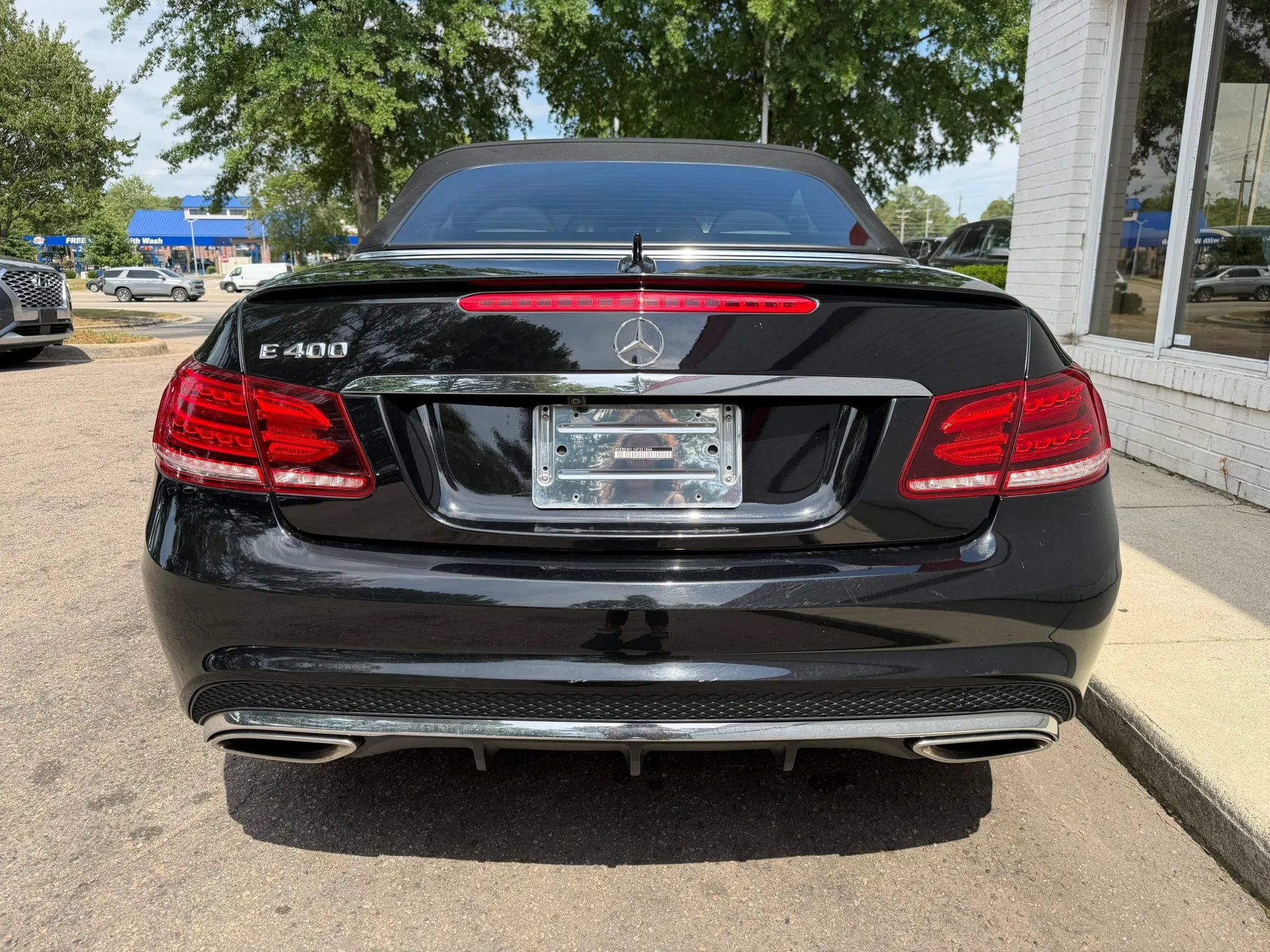 Used 2016 Mercedes-Benz E 400 Cabriolet image 6