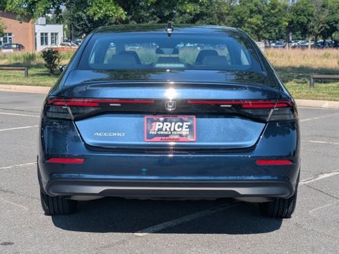 Used 2024 Honda Accord EX image 7