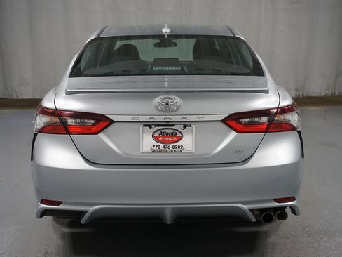 Used 2023 Toyota Camry SE image 7