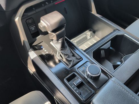 Used 2023 Toyota Tundra SR5 AWD/4WD image 20