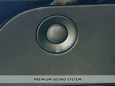 Used 2023 Lincoln Aviator Reserve image 5