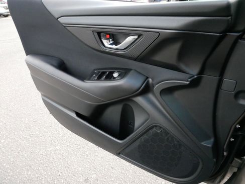 Used 2023 Subaru Outback Premium image 27