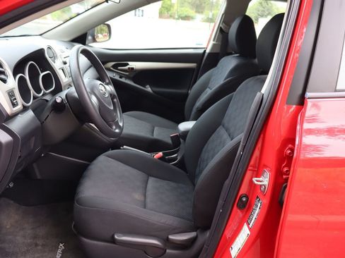 Used 2009 Toyota Matrix S AWD/4WD image 18